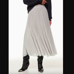 Aritzia Wilfred Twirl Skirt